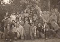 בכיתה ה בבית הספר רימונים 1965